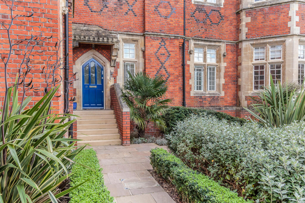 Additional property image - Kendall Court, The Galleries, CM14