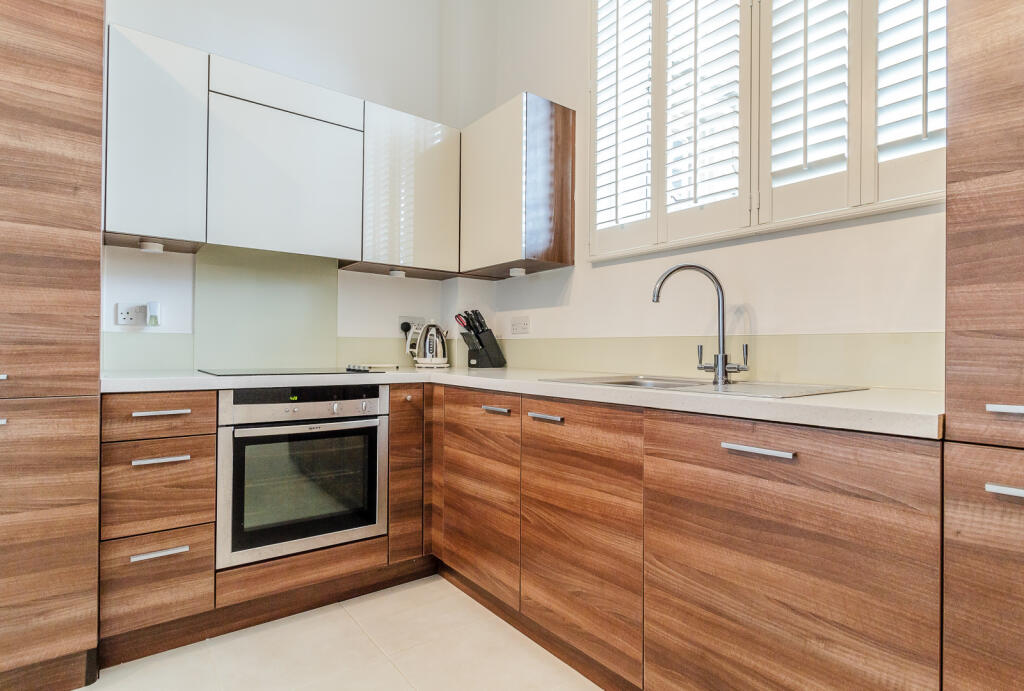 Additional property image - Kendall Court, The Galleries, CM14