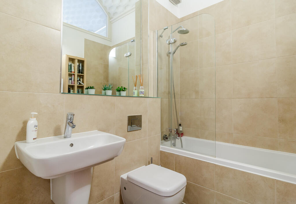 Additional property image - Kendall Court, The Galleries, CM14