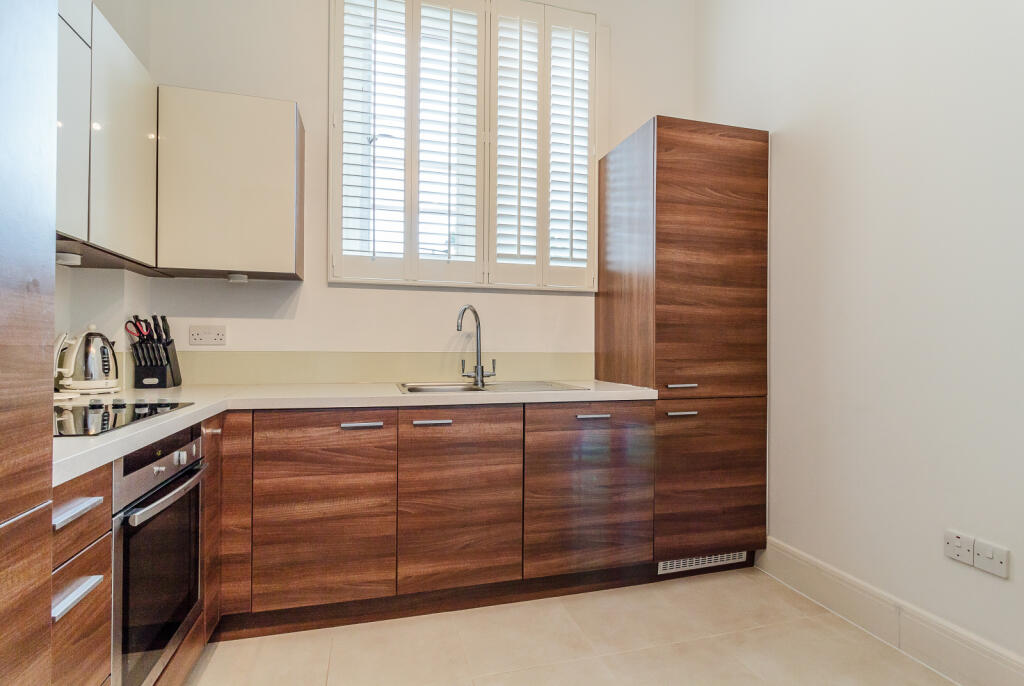 Additional property image - Kendall Court, The Galleries, CM14