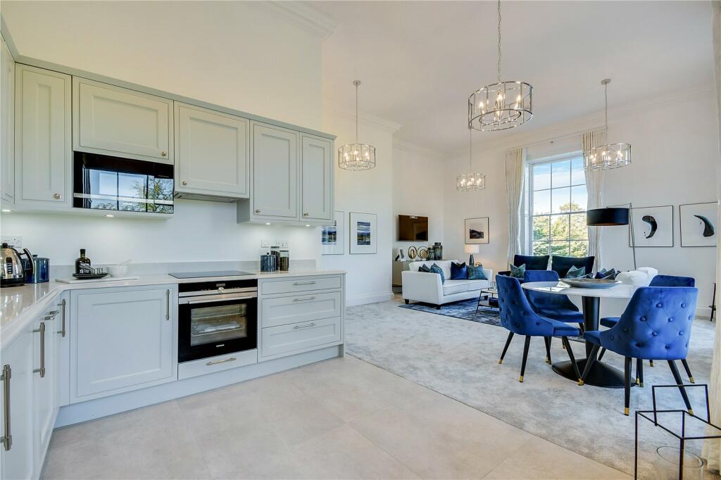 Additional property image - 1 Boyles Court, Dark Lane,, CM14