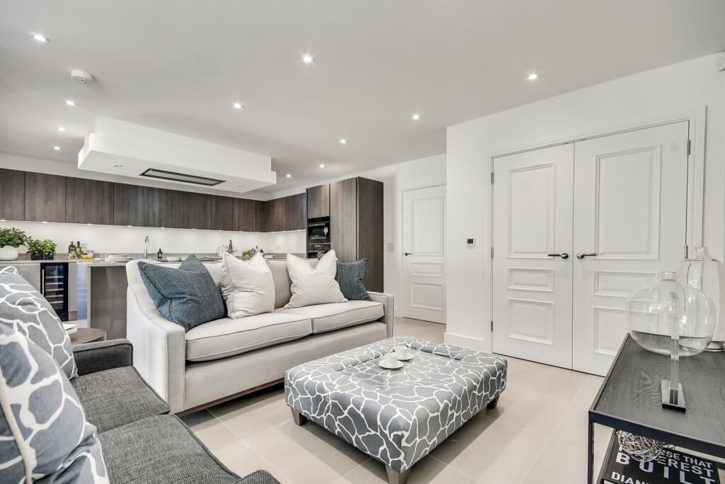 Additional property image - 15 Boyles Court, Dark Lane,, CM14