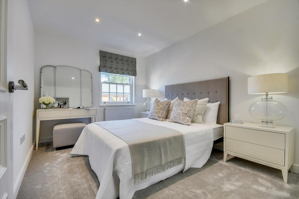 Additional property image - 15 Boyles Court, Dark Lane,, CM14