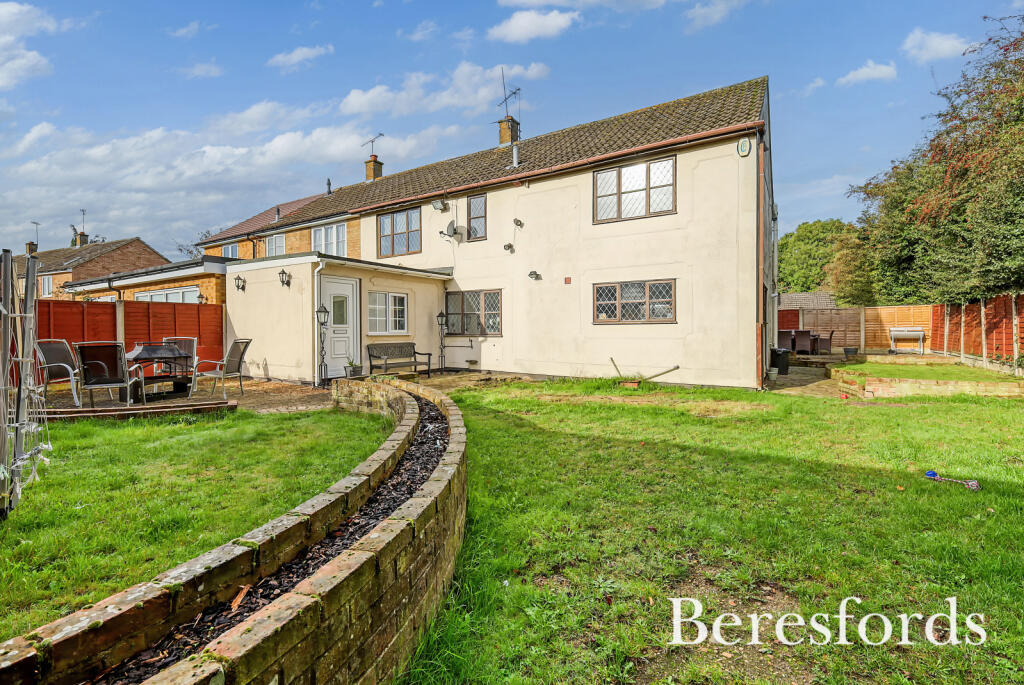 Additional property image - Fox Hatch, Kelvedon Hatch, CM15