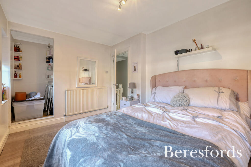 Additional property image - Fox Hatch, Kelvedon Hatch, CM15