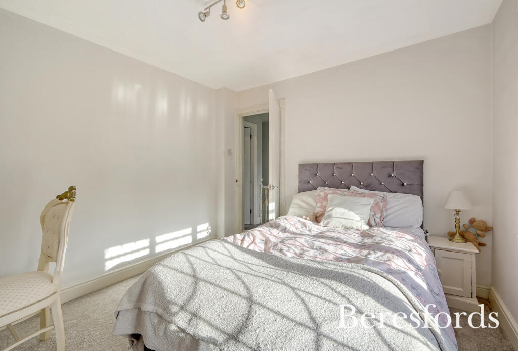 Additional property image - Fox Hatch, Kelvedon Hatch, CM15