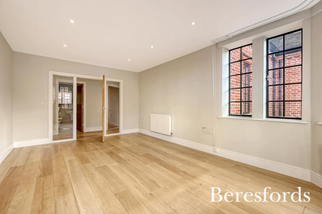 Additional property image - The Galleries, Warley, CM14