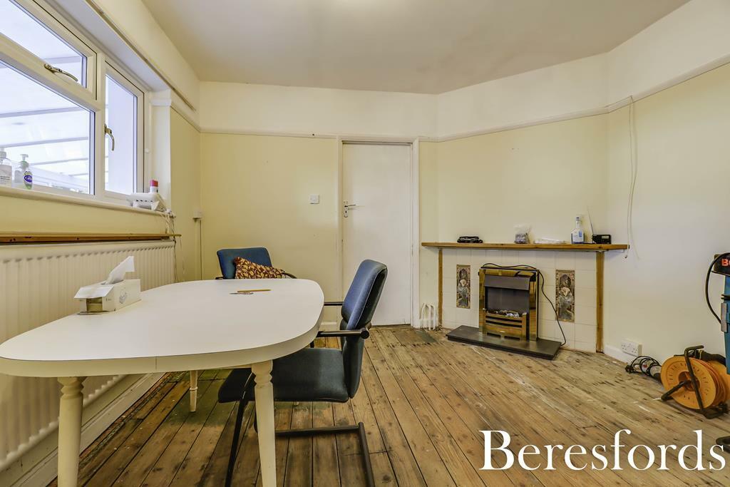 Additional property image - Warley Mount, Warley, CM14