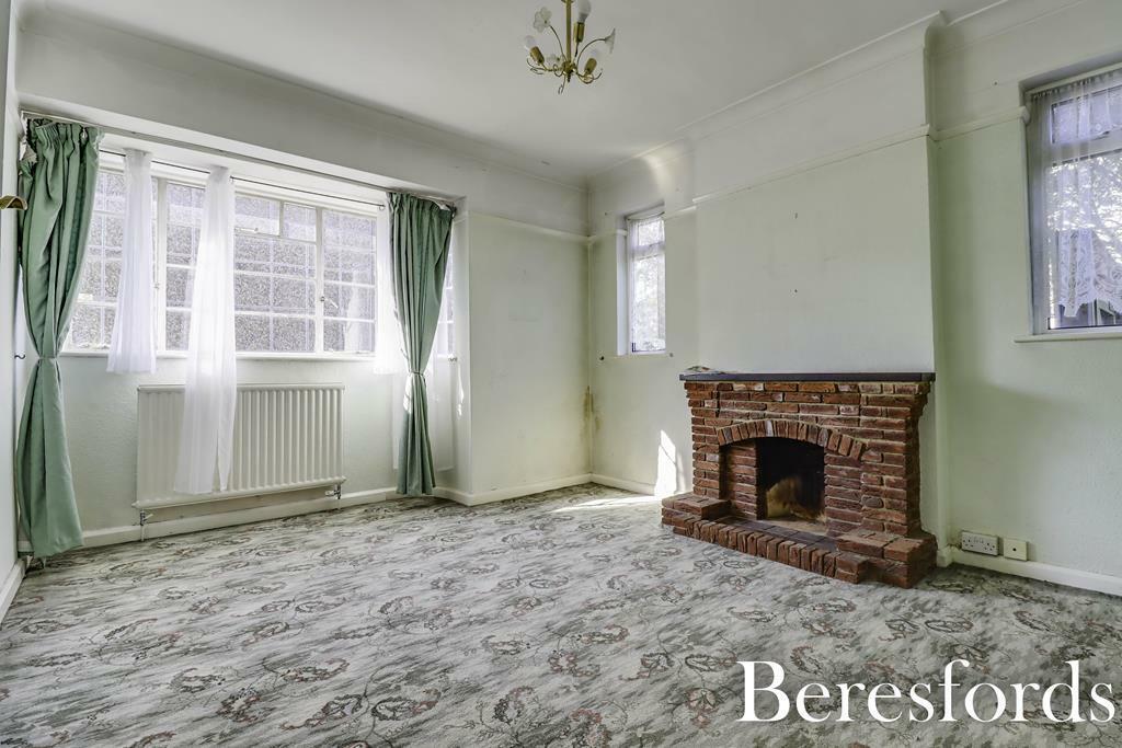 Additional property image - Warley Mount, Warley, CM14