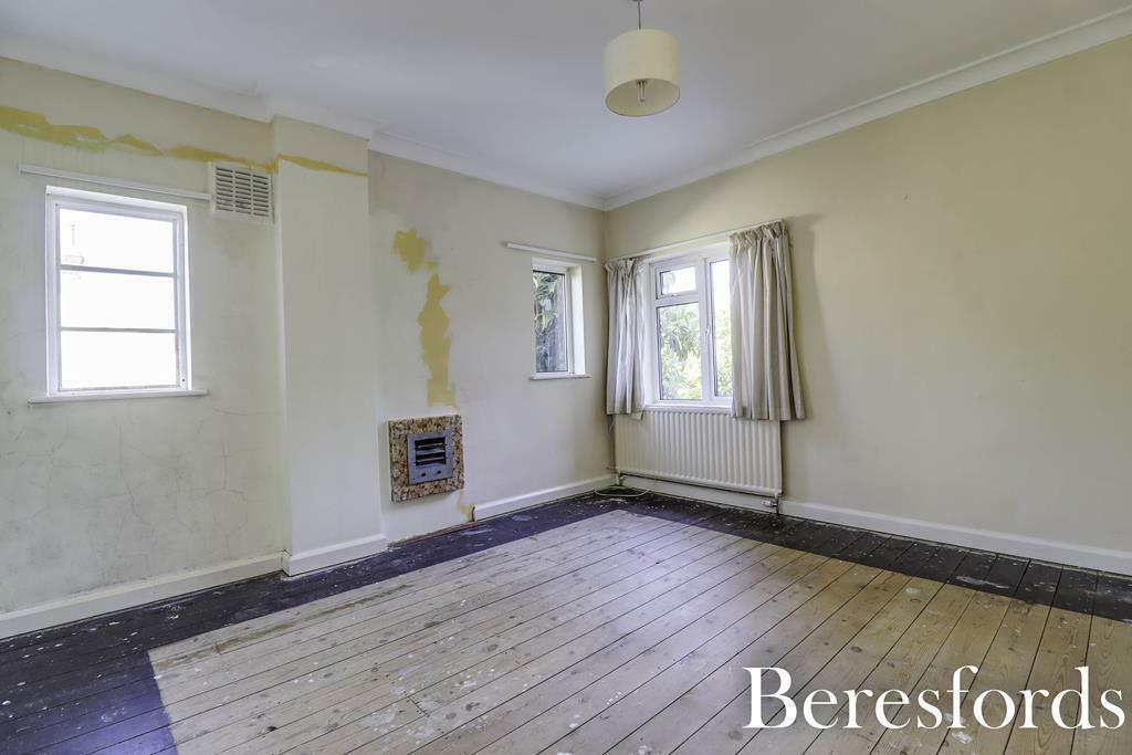 Additional property image - Warley Mount, Warley, CM14