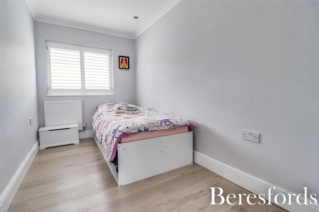 Additional property image - Knights Way, Brentwood, CM13