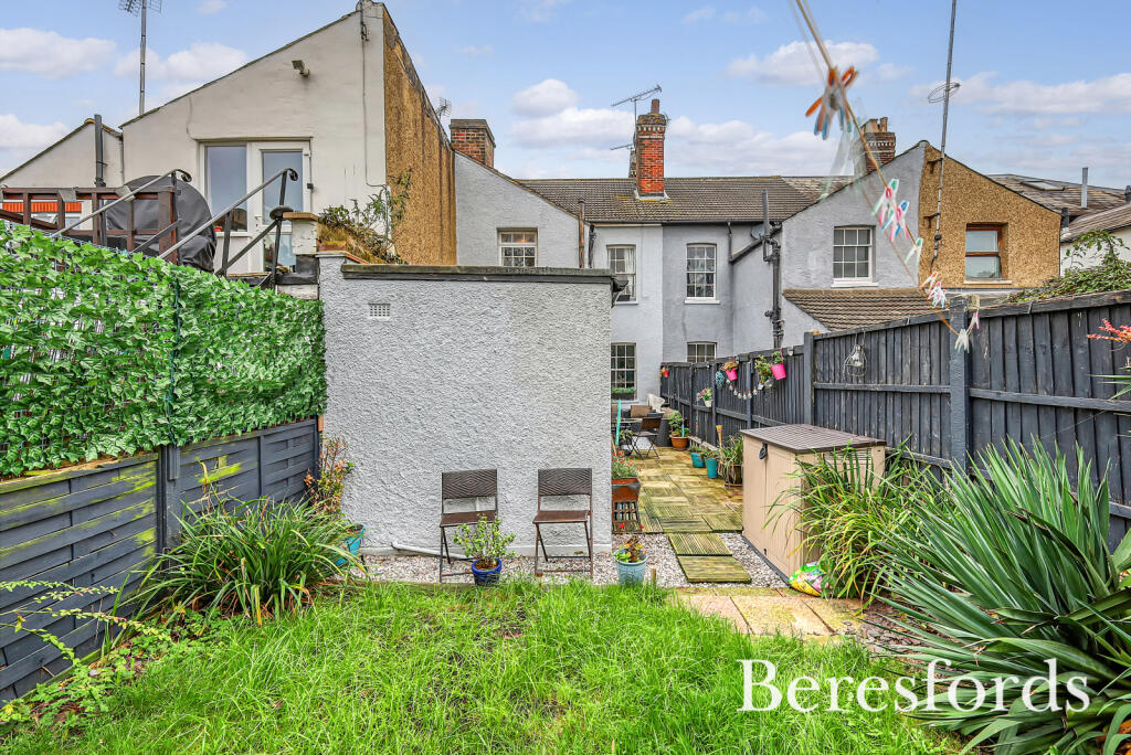 Additional property image - Warley Hill, Warley, CM14