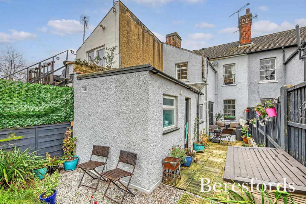 Additional property image - Warley Hill, Warley, CM14