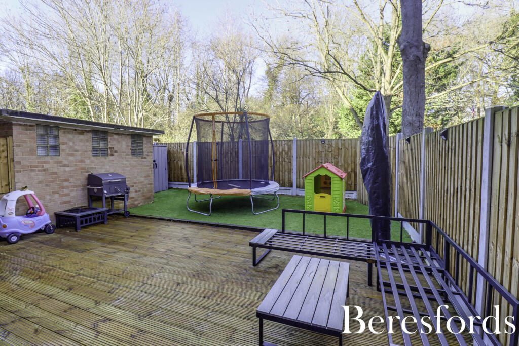 Additional property image - Knights Way, Brentwood, CM13