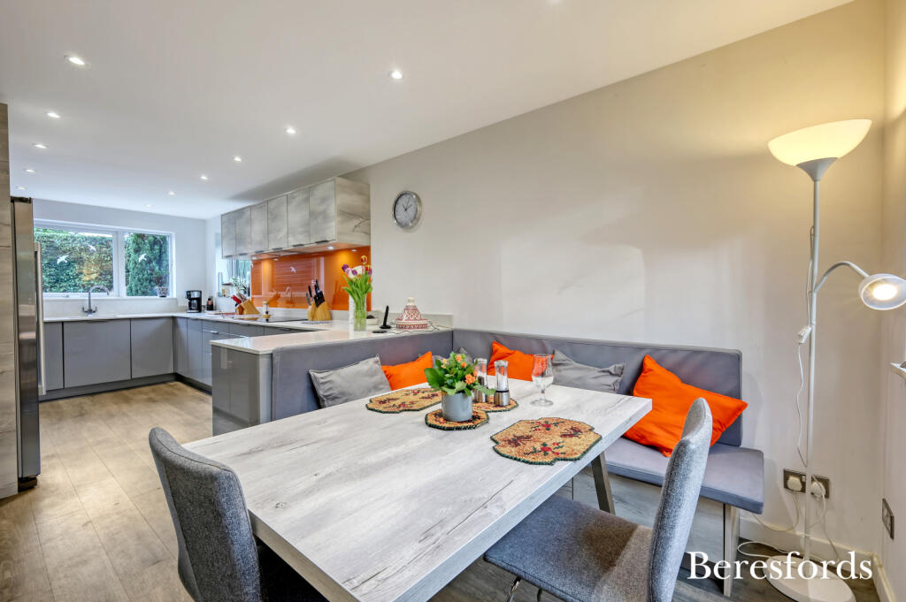 Additional property image - Willowdene Court, Warley, CM14