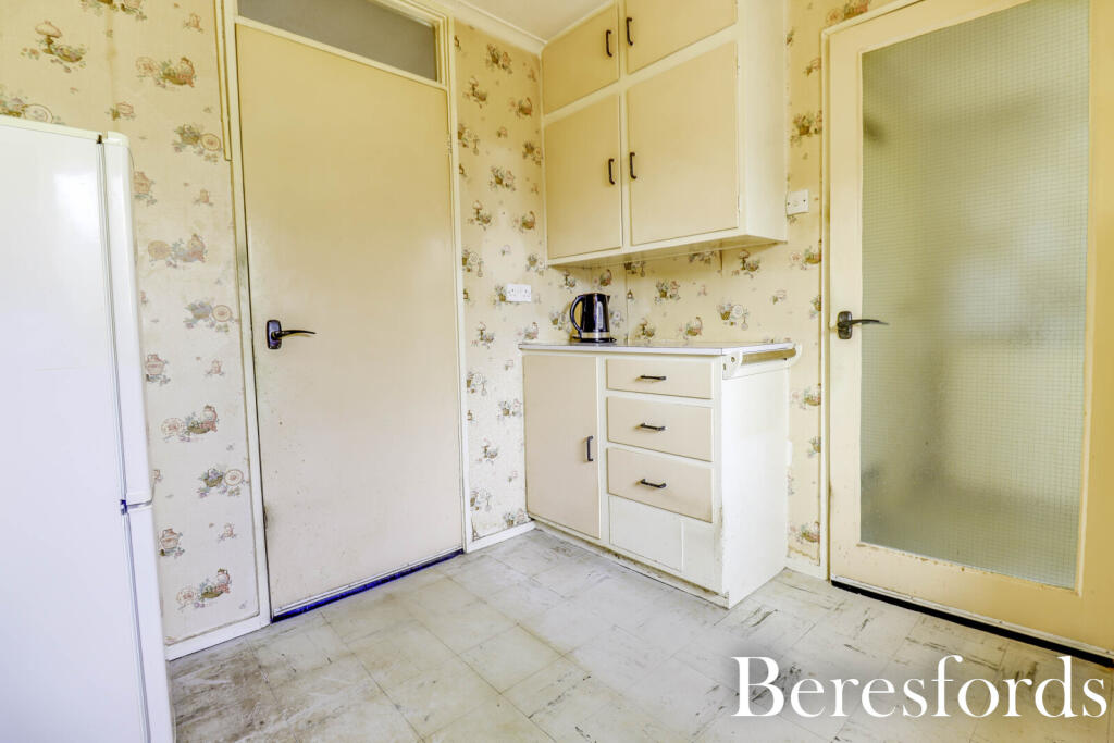 Additional property image - Ashbeam Close, Great Warley, CM13