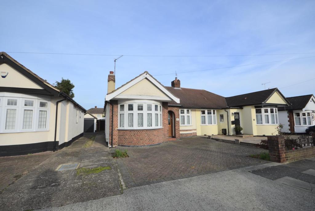 3 bedroom semidetached bungalow for sale in Ferguson Avenue, Gidea