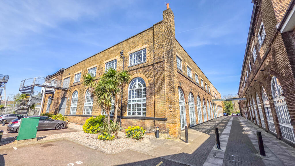 Main image of property: North Block,, The Railstore, RM2