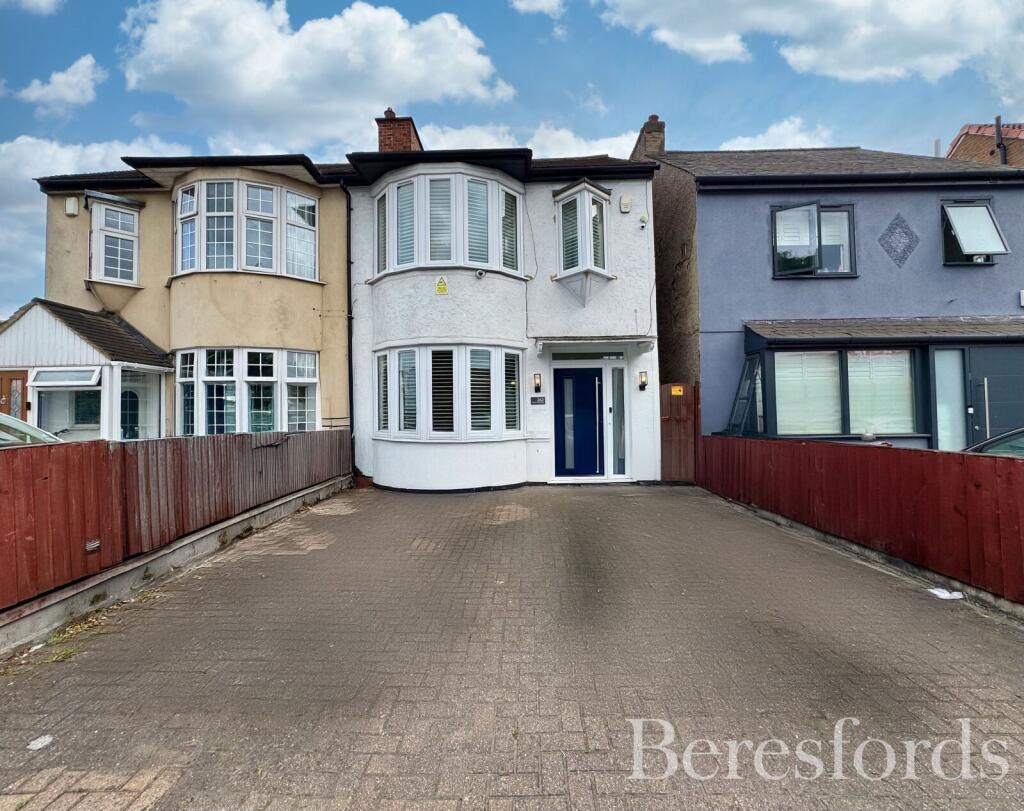 Main image of property: Hornchurch Road, Hornchurch, RM12