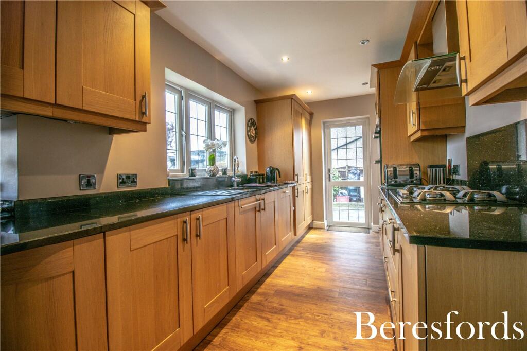 Additional property image - Chelmsford Road, Blackmore, CM4