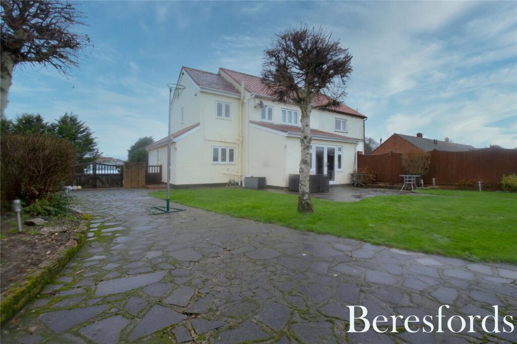 Additional property image - Chelmsford Road, Blackmore, CM4