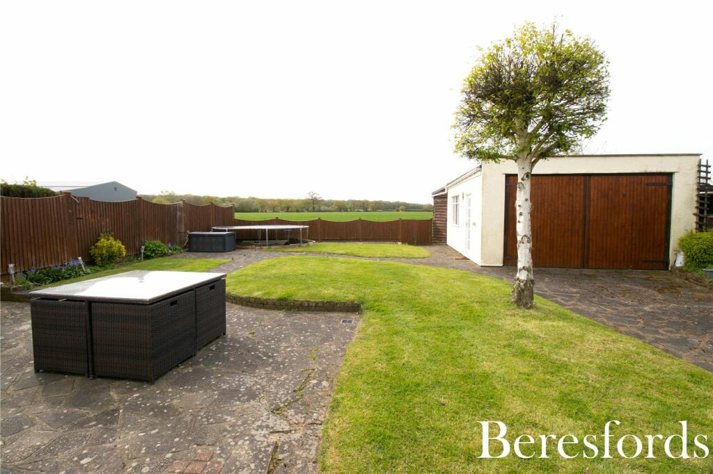 Additional property image - Chelmsford Road, Blackmore, CM4