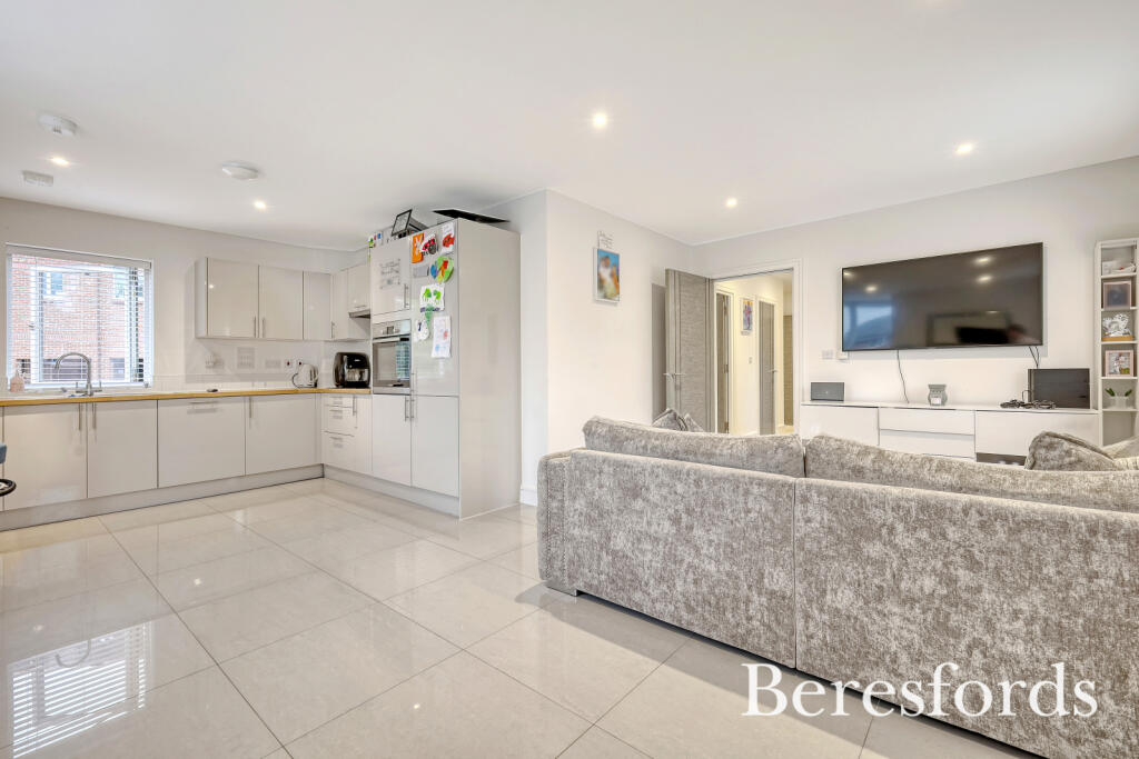 Additional property image - Bell Mead Heights, Bell Mead, Ingatestone, CM4