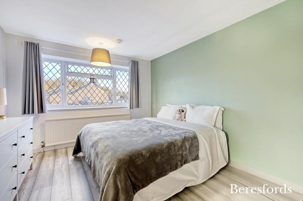Additional property image - The Gardens, Doddinghurst, CM15