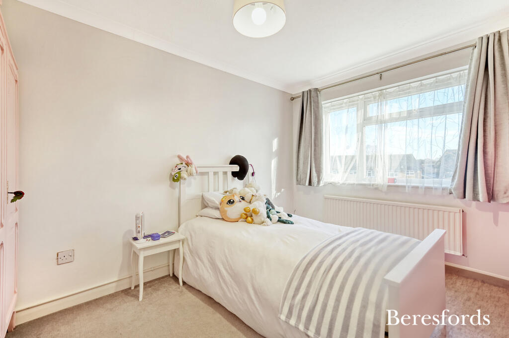 Additional property image - The Gardens, Doddinghurst, CM15