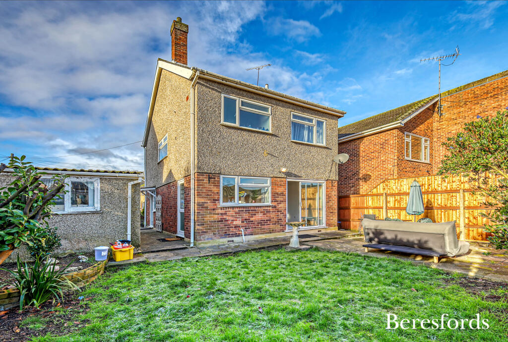 Additional property image - The Gardens, Doddinghurst, CM15