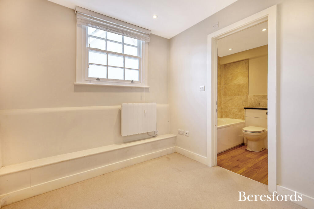 Additional property image - Stock Lane, Ingatestone, CM4