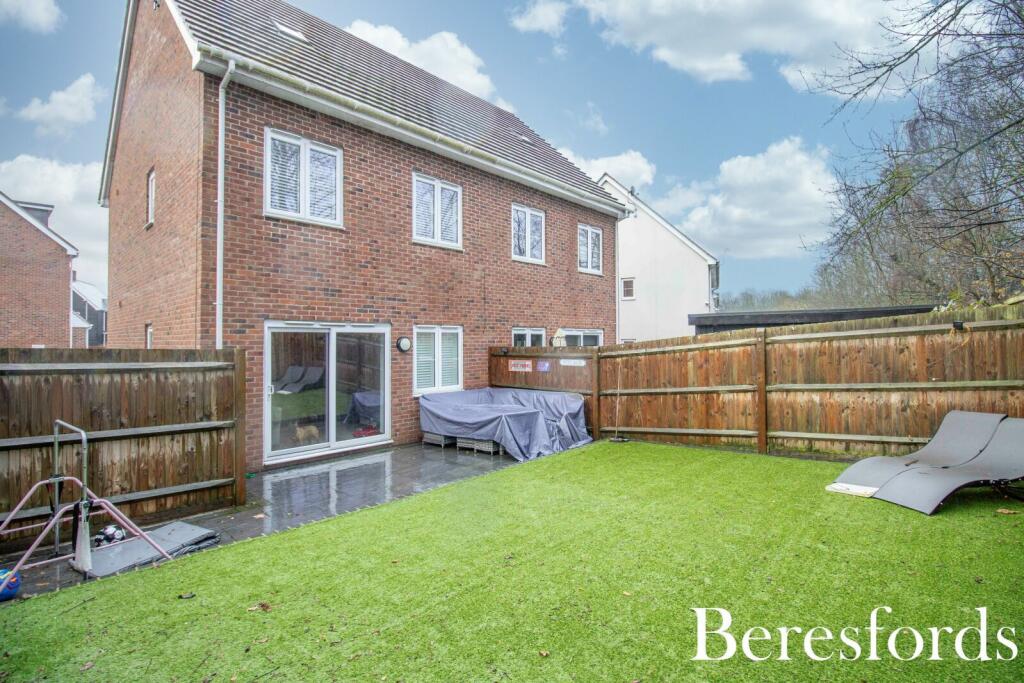 Additional property image - Elm Gardens, Mountnessing, CM15