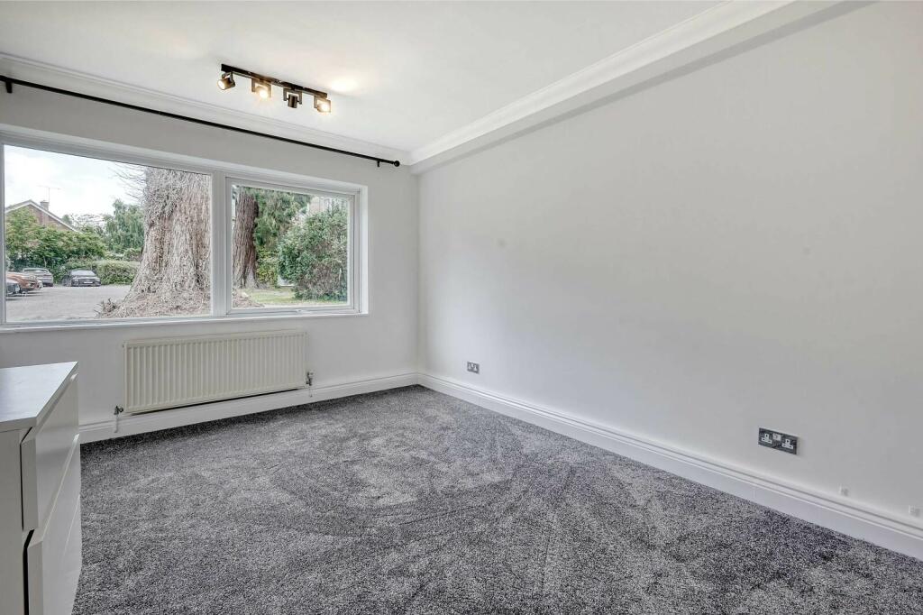 Additional property image - Station Lane, Ingatestone, CM4
