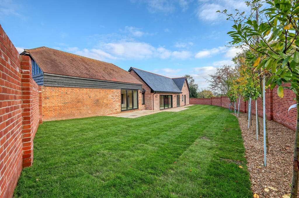 Additional property image - The Coach House Stock Road, Stock, CM4