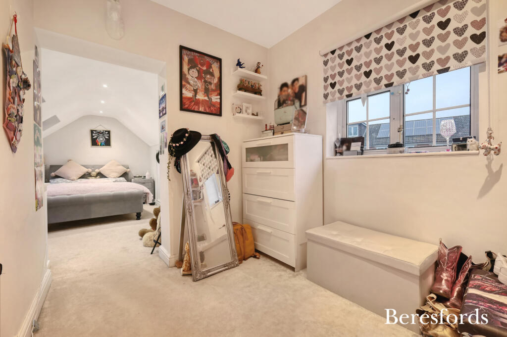 Additional property image - St. Lawrence Gardens, Blackmore, CM4