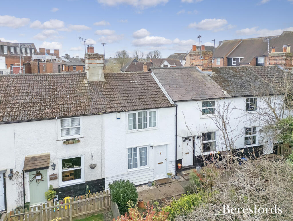Main image of property: Clifton Terrace, Ingatestone, CM4