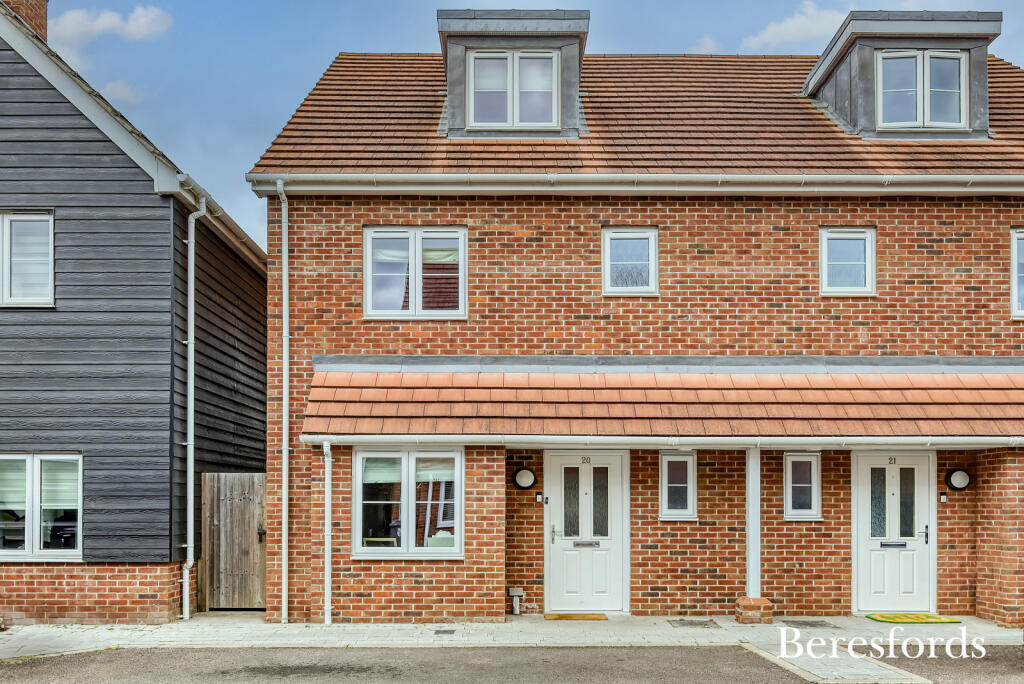 Main image of property: Elm Gardens, Mountnessing, CM15