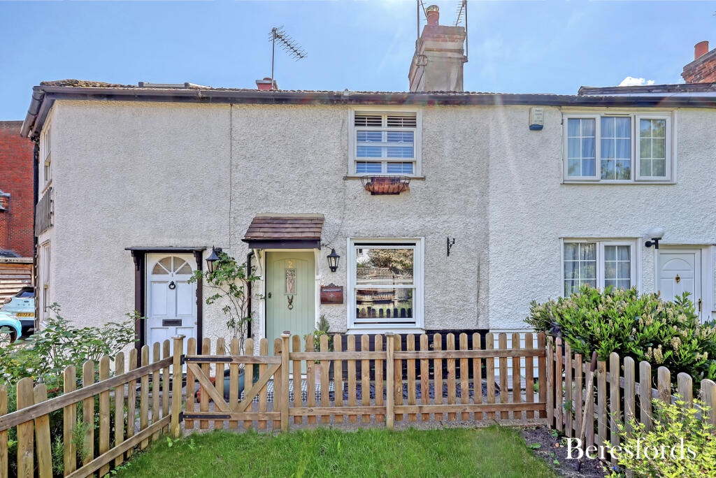Main image of property: Clifton Terrace, Ingatestone, CM4