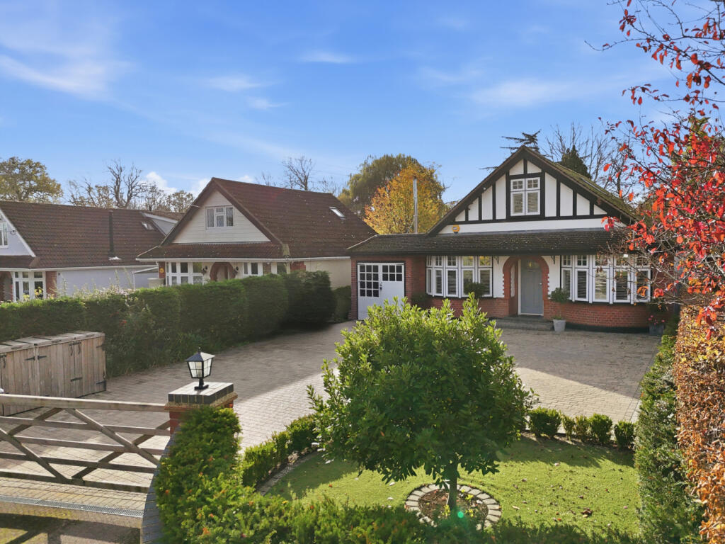 Main image of property: Maldon Road, Margaretting, CM4