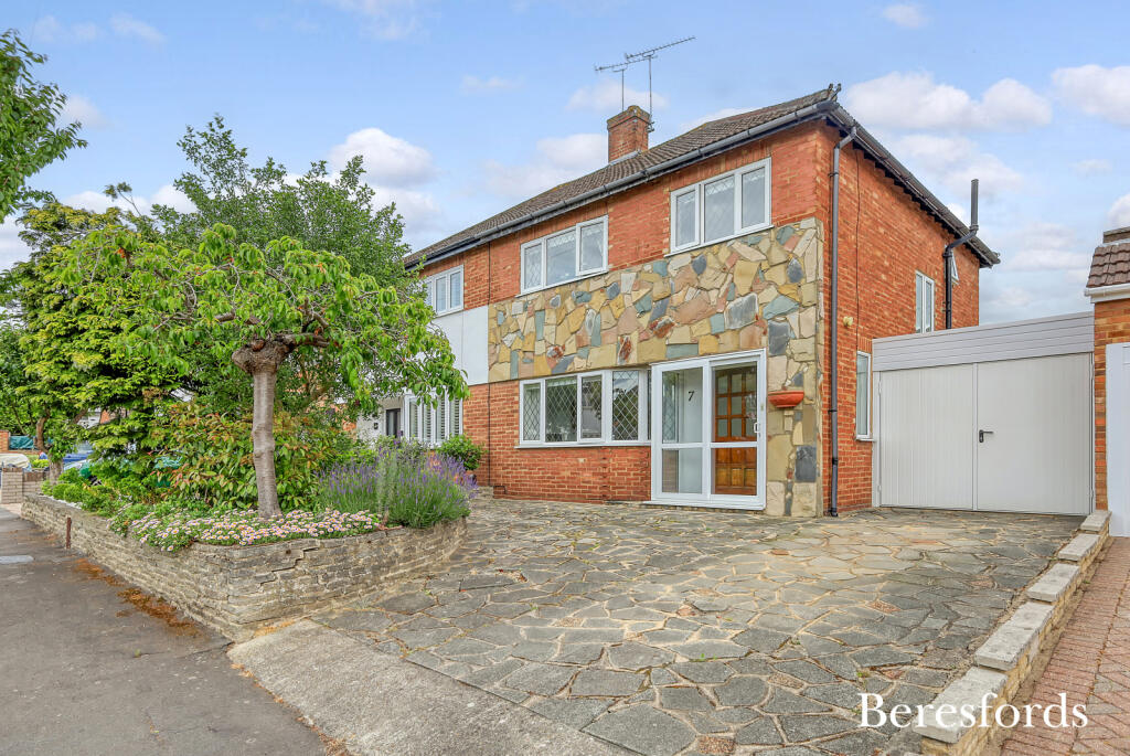 Main image of property: The Glade, Upminster, RM14