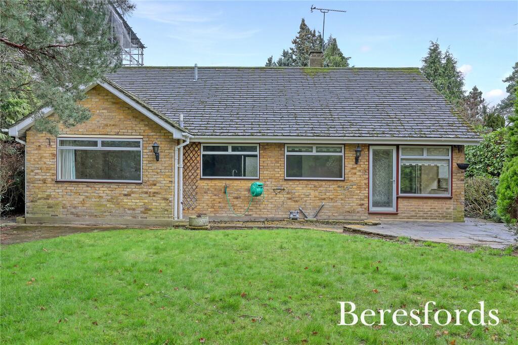 Additional property image - Spurgate, Hutton Mount, CM13