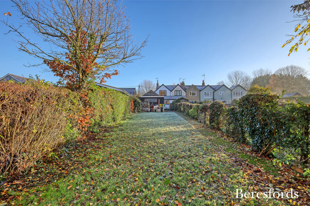 Additional property image - Boyton Cross, Roxwell, CM1