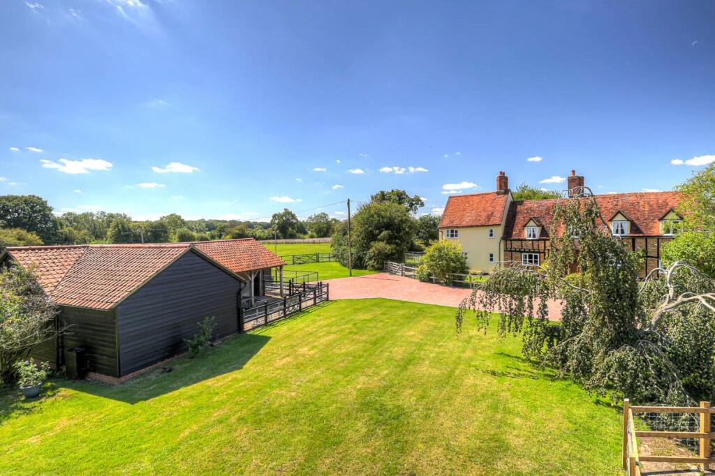 Additional property image - Doddinghurst Road, Pilgrims Hatch, CM15