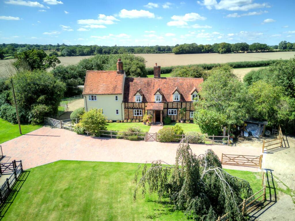 Additional property image - Doddinghurst Road, Pilgrims Hatch, CM15