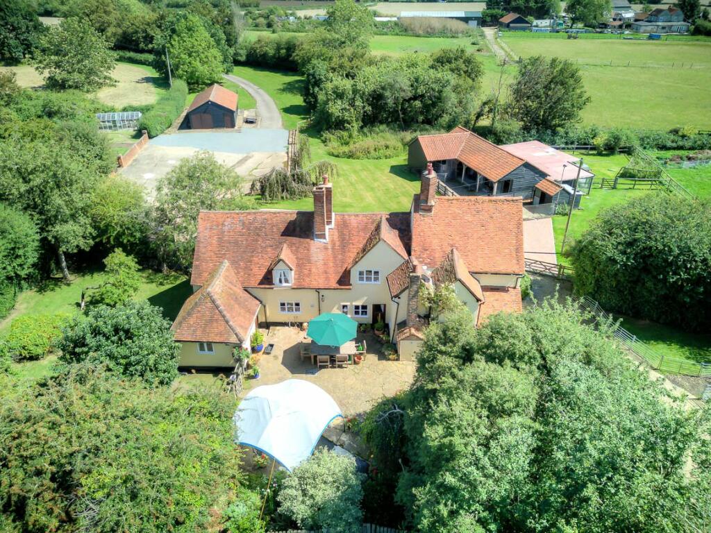 Additional property image - Doddinghurst Road, Pilgrims Hatch, CM15
