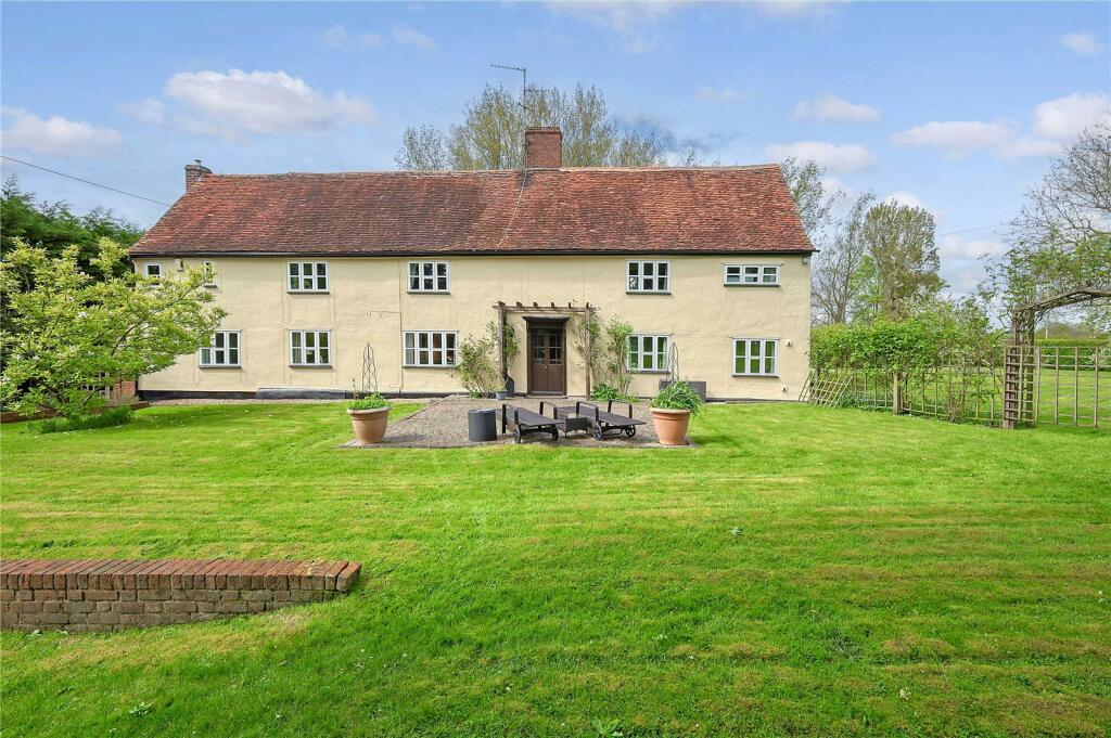Additional property image - Stebbing Road, Felsted, CM6