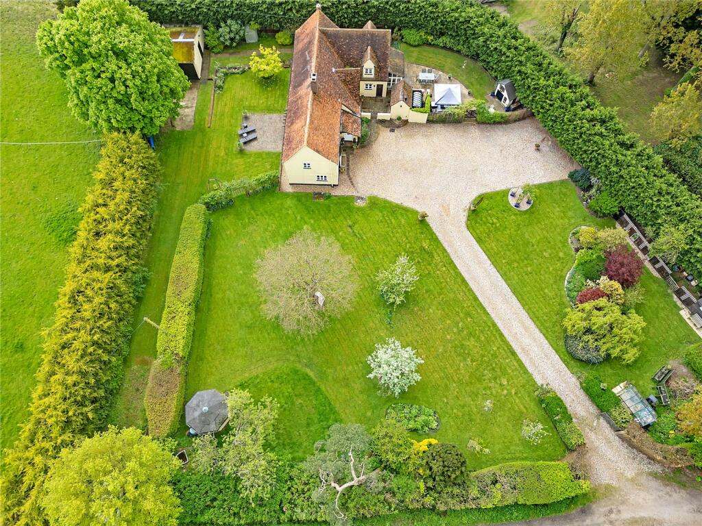 Additional property image - Stebbing Road, Felsted, CM6