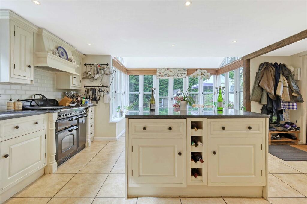 Additional property image - Stebbing Road, Felsted, CM6