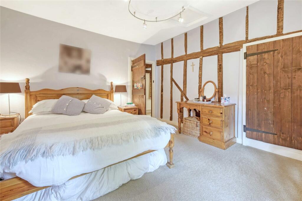 Additional property image - Stebbing Road, Felsted, CM6