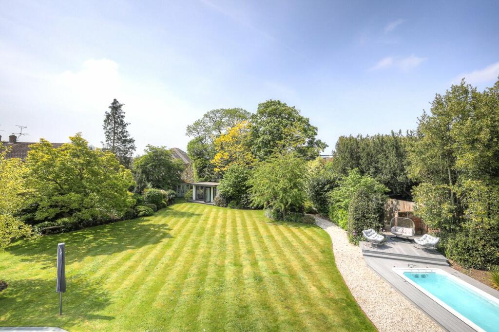 Additional property image - Church Street, Great Baddow, CM2
